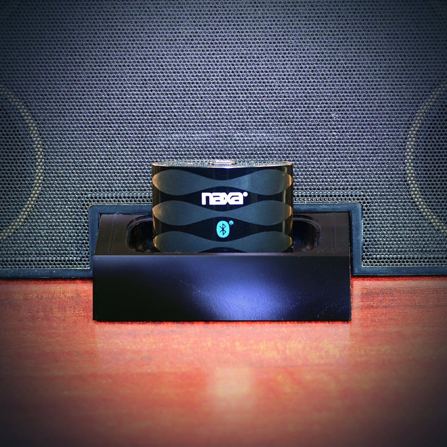 Naxa Wireless Audio Adapter with Bluetooth® for Ipod® and Iphone® Dock Connectors (NAB-4000)