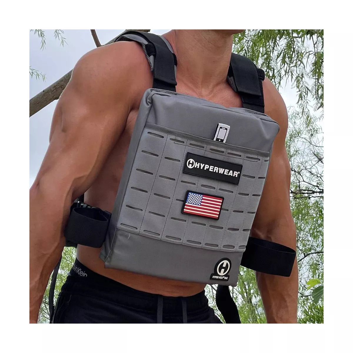 Adjustable Tactical Weight Vest for Enhanced Performance