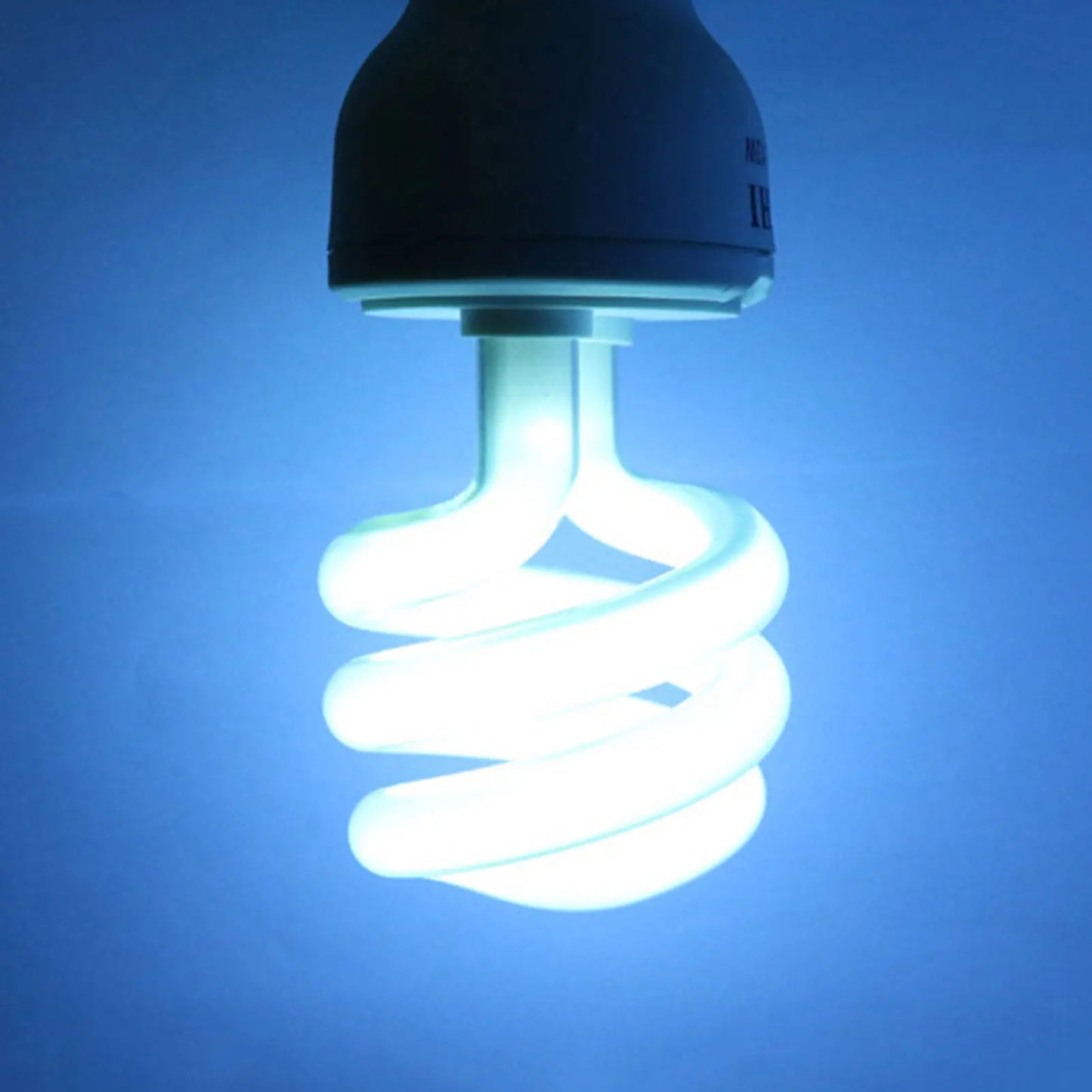 Reptile Heat Bulb Lamp Light High Intensity UVB Light Bulb for Reptiles Amphibian Use Household Breeding Chicken Heating Lamp