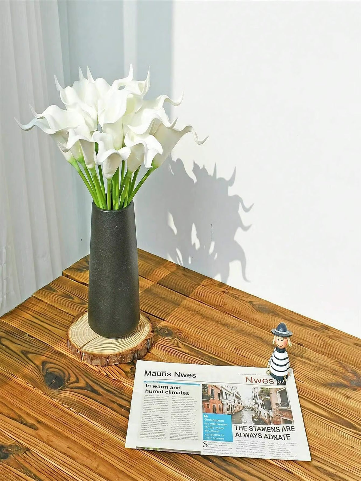 Realistic Calla Lily Artificial Floral Arrangement in Vase for Home Decor, DIY Wedding Bouquets, and Event Decorations