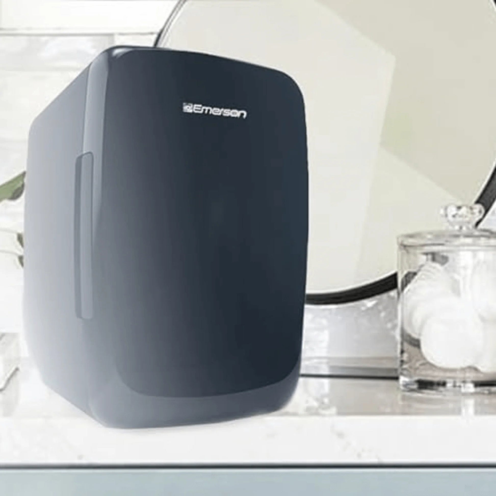 Emerson Portable Mini Fridge Cooler Quiet W Secure Latch and Holds up to 6 Cans