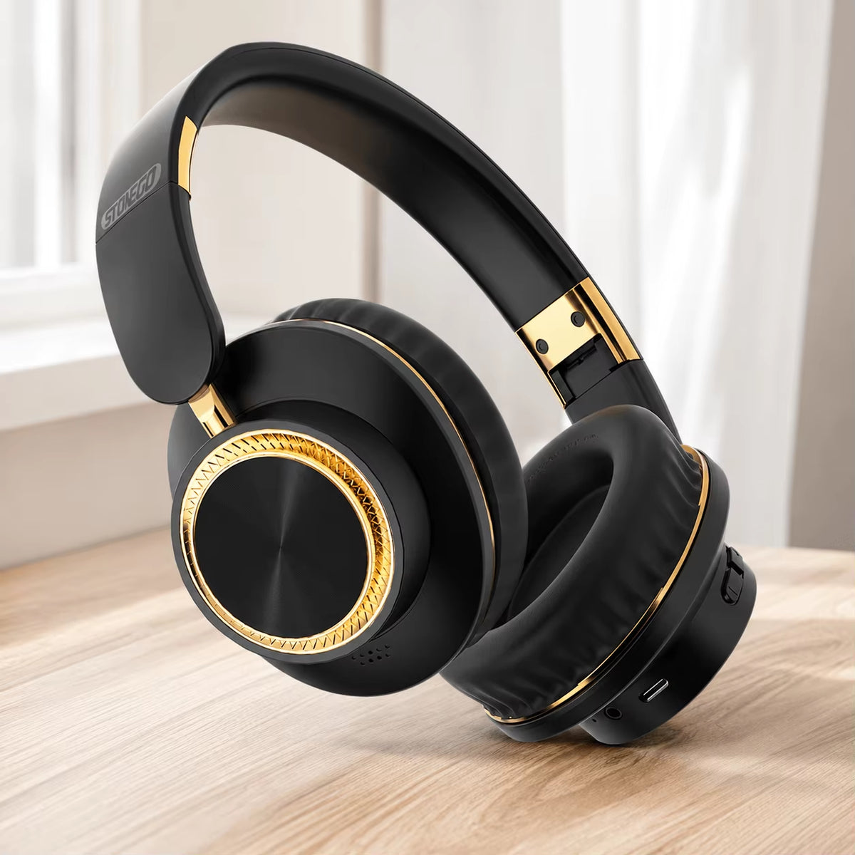 Wireless Bluetooth Gaming Headset with Foldable Design, Bluetooth 5.3 Technology, 40mm Bass Drivers, Hi-Fi Stereo Sound, Over-Ear Comfort with Memory Foam Cushion, Extended 400mAh Battery Life, Compatible with PC, Mobile Phones, Laptops, and Tablets