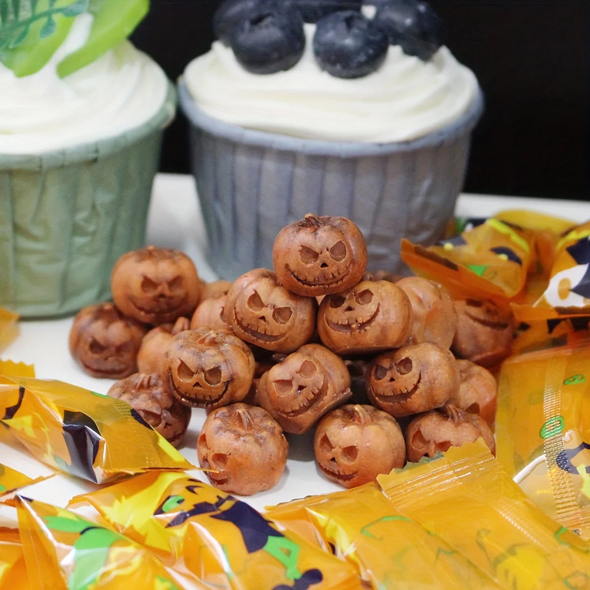6/10 Pieces Miniature Pumpkin Figurines Decorative Fairy Halloween Garden Adornments Resin for Desk Outdoor Garden Home Party
