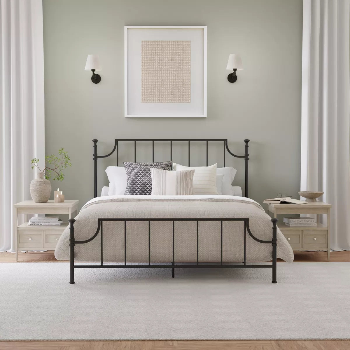 Queen Veridian Metal Bed in Matte Black Finish