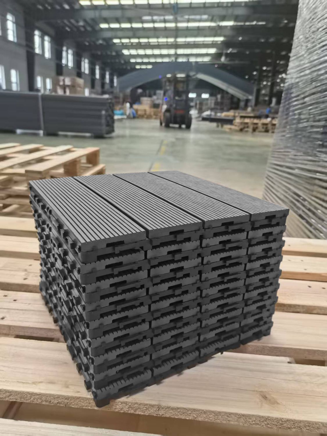 484750481