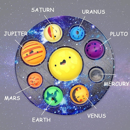 556579551