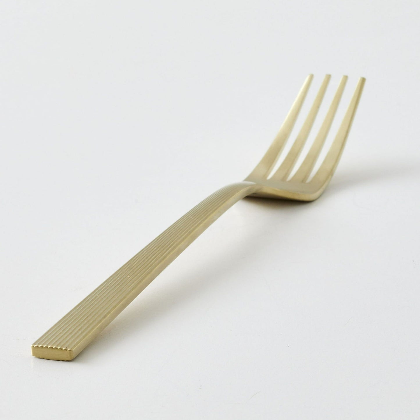 508572111