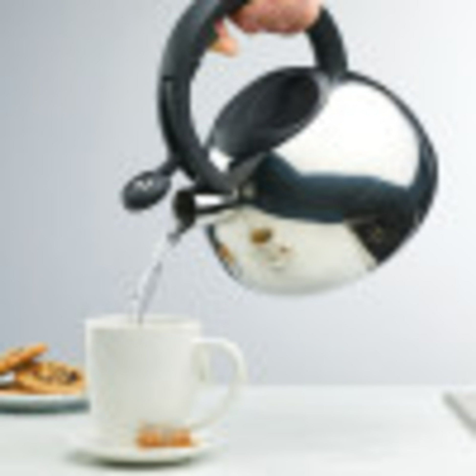 516575611