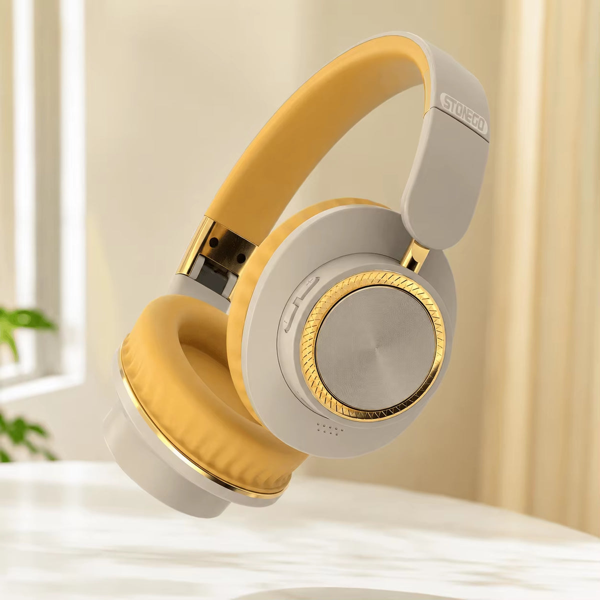 Wireless Bluetooth Gaming Headset with Foldable Design, Bluetooth 5.3 Technology, 40mm Bass Drivers, Hi-Fi Stereo Sound, Over-Ear Comfort with Memory Foam Cushion, Extended 400mAh Battery Life, Compatible with PC, Mobile Phones, Laptops, and Tablets