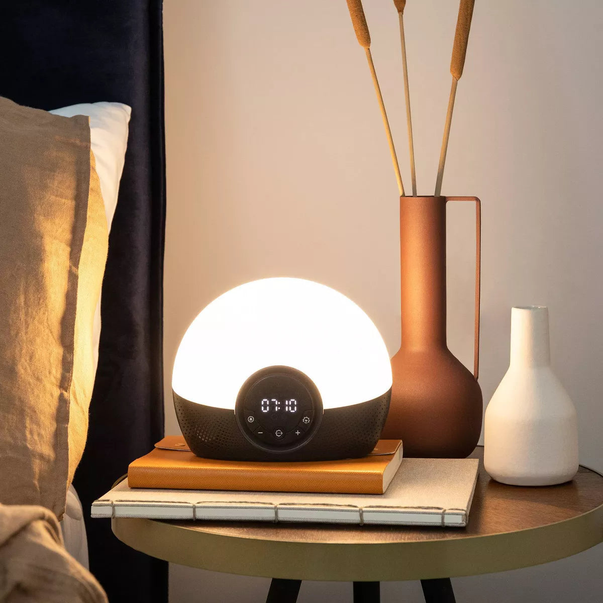 Body clock Glow 150 Sunrise and Sunset Alarm Clock with Wake-Up Light
